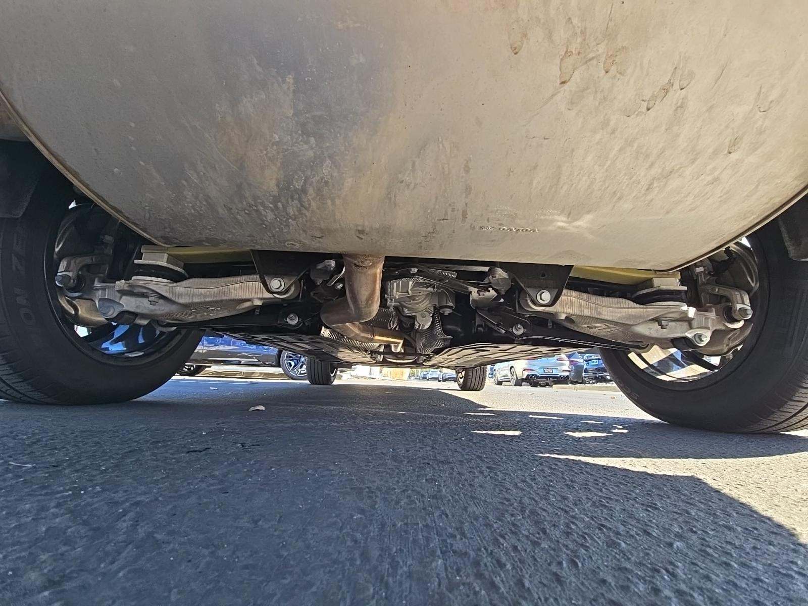 2025 Volvo XC60 B5 Plus AWD