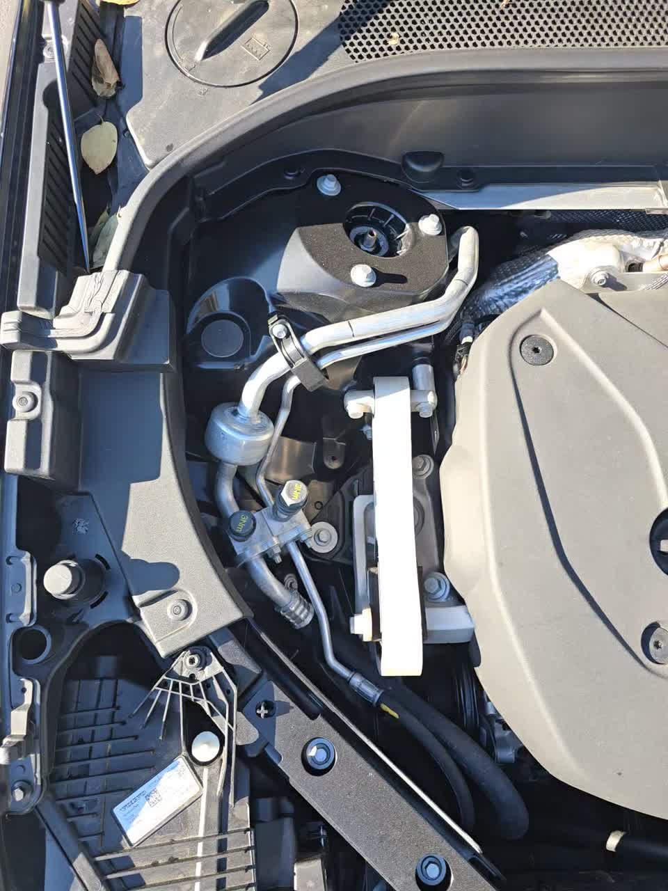 2025 Volvo XC60 B5 Plus AWD