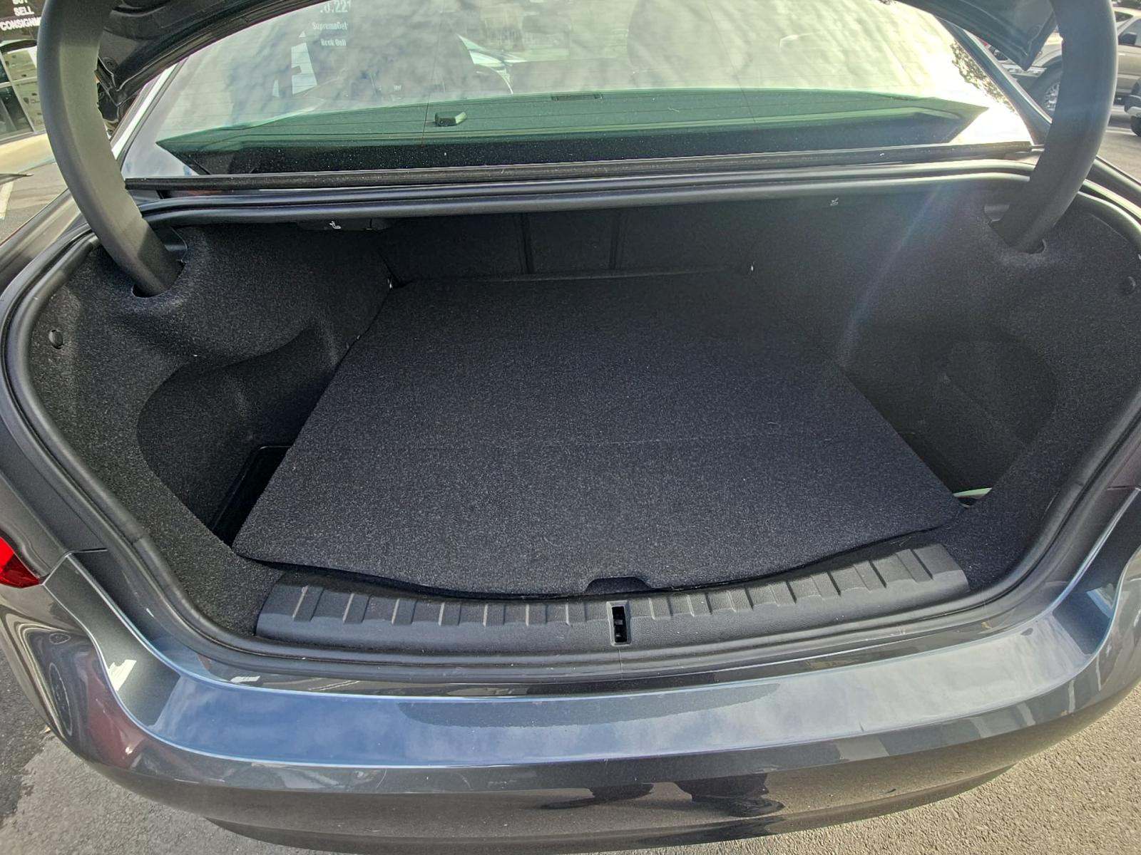 2019 BMW 3 Series 330i RWD