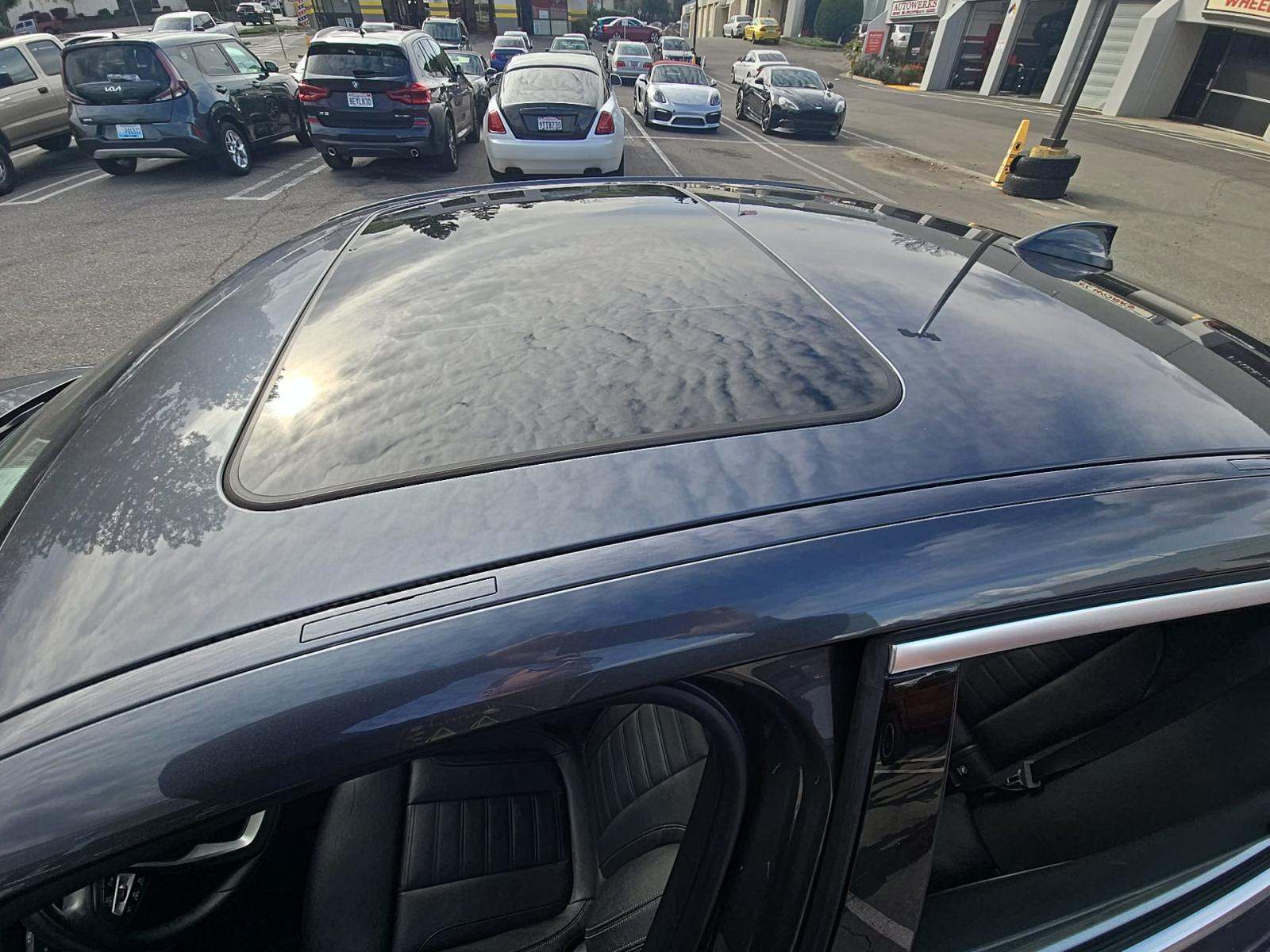 2019 BMW 3 Series 330i RWD