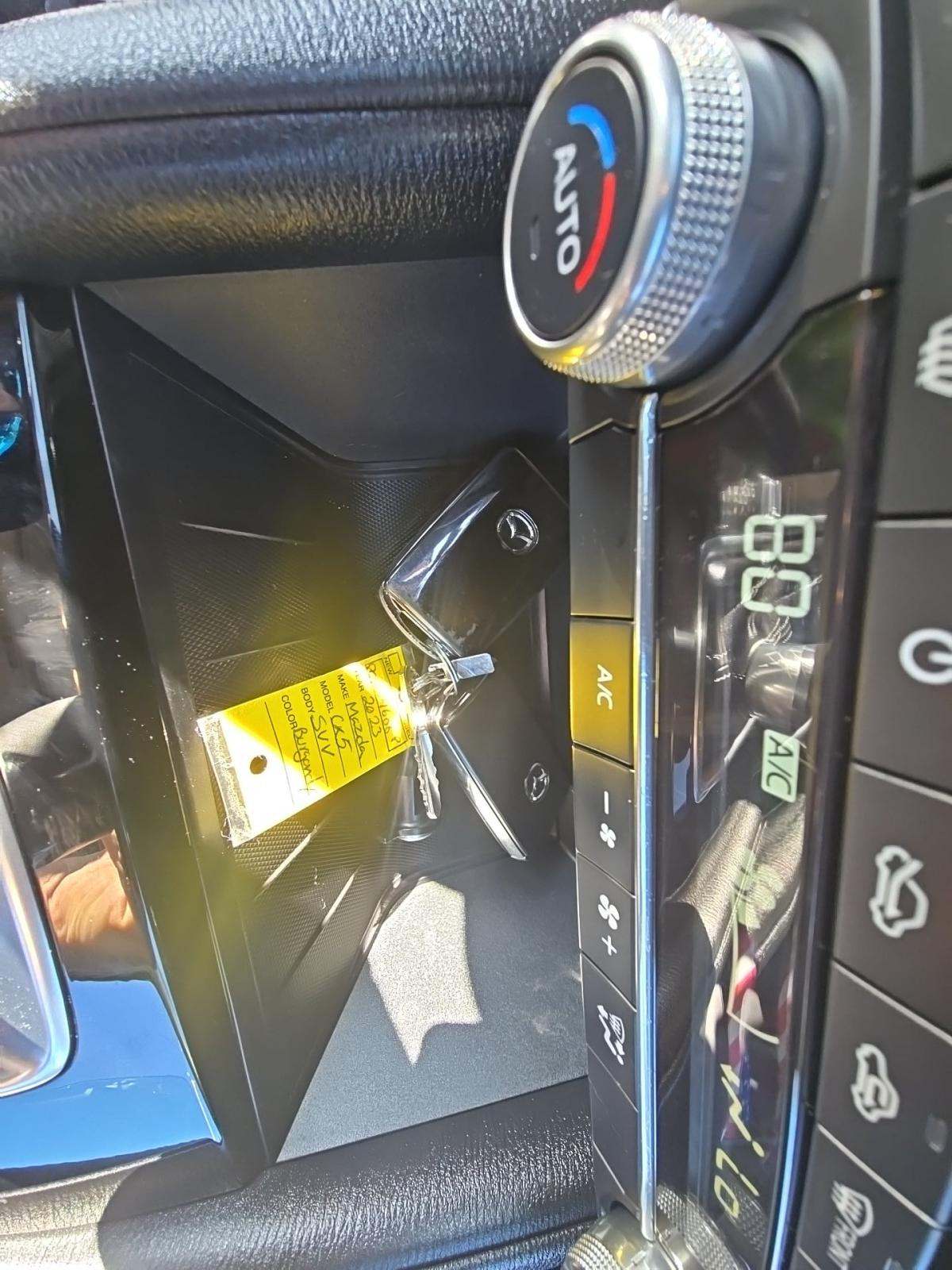 2023 MAZDA CX-5 2.5 S Preferred Package AWD