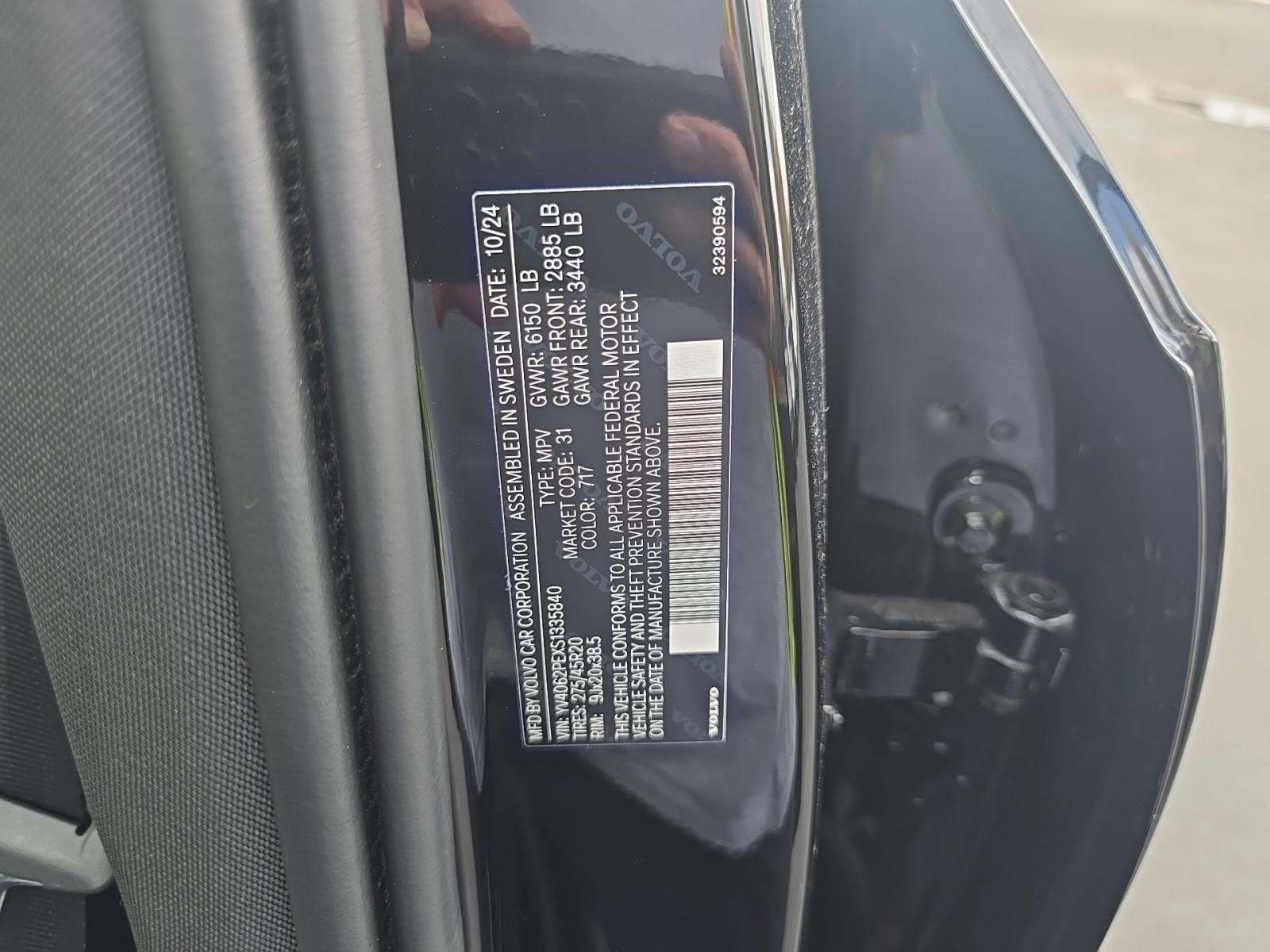 2025 Volvo XC90 B6 Plus AWD