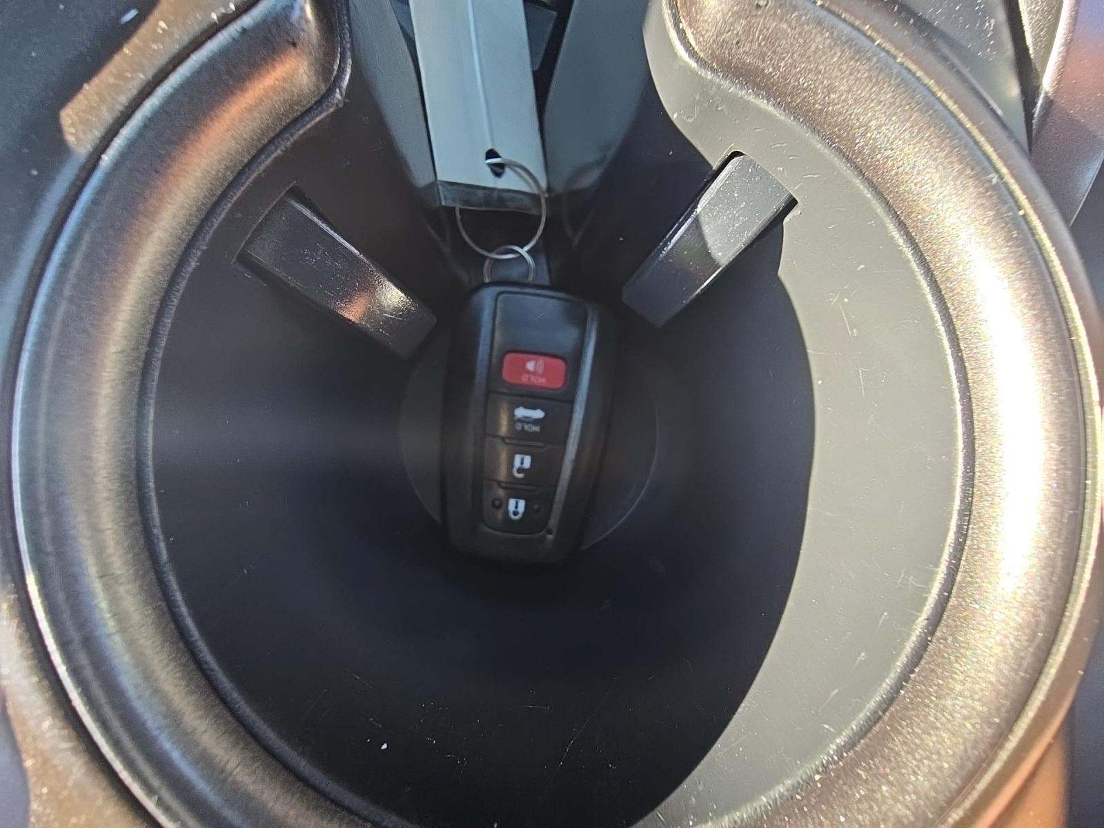 2023 Toyota Camry XSE FWD