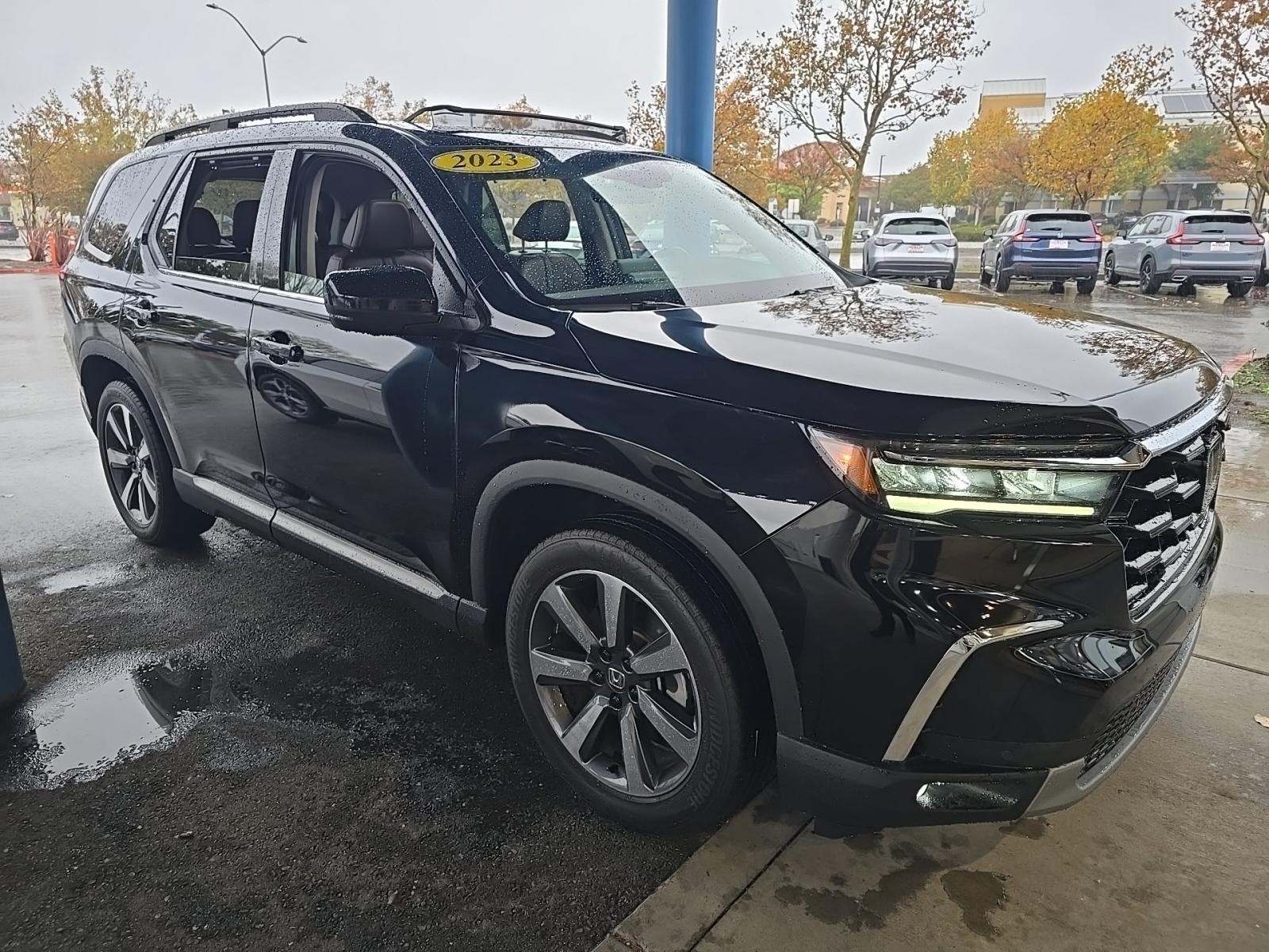 2023 Honda Pilot Elite AWD