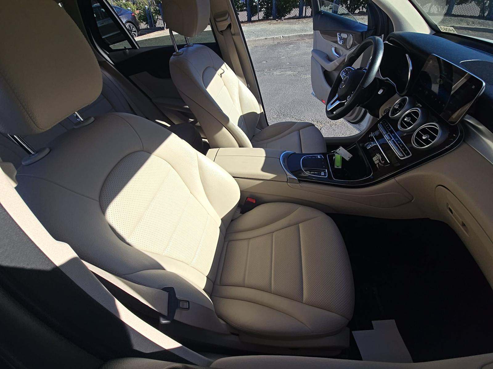 2021 Mercedes-Benz GLC GLC 300 AWD