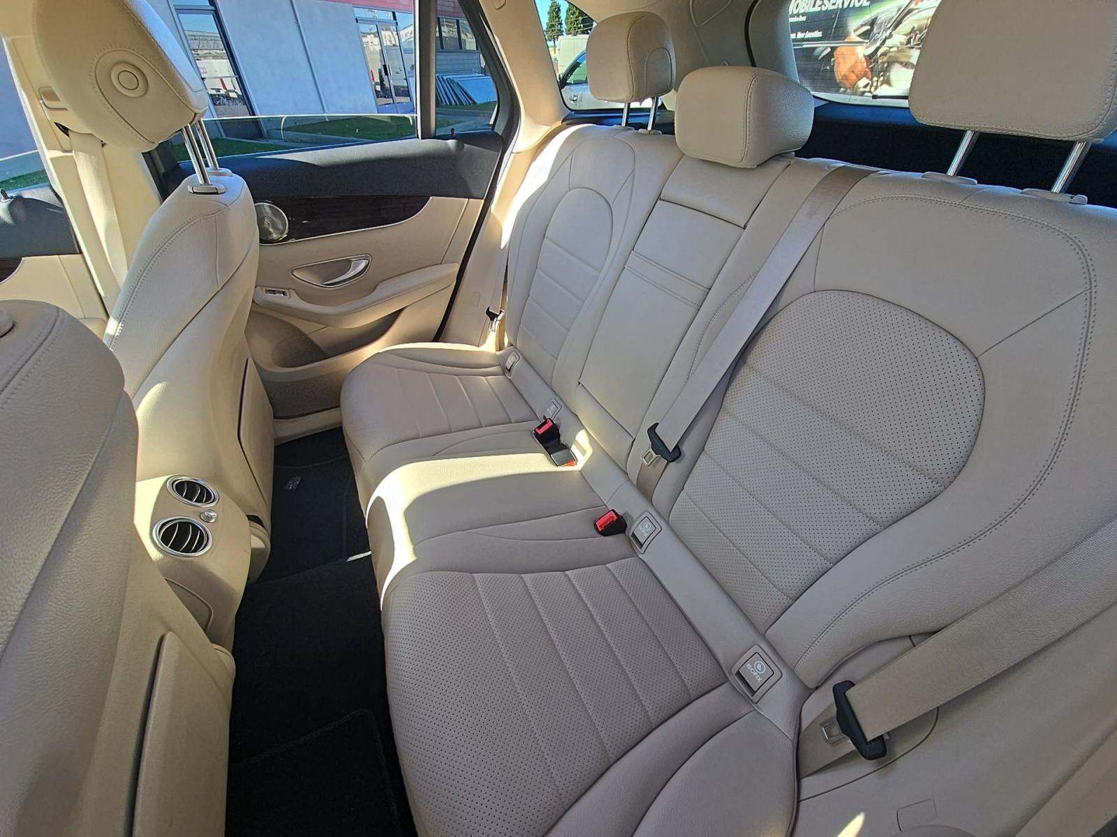 2021 Mercedes-Benz GLC GLC 300 AWD