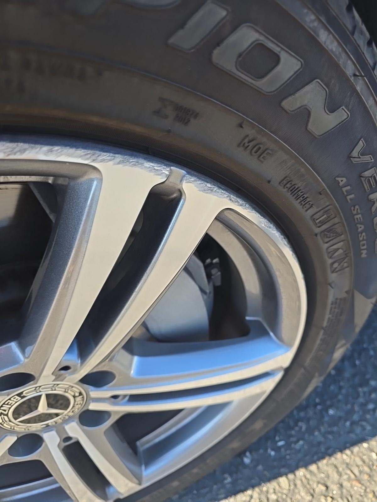 2021 Mercedes-Benz GLC GLC 300 AWD