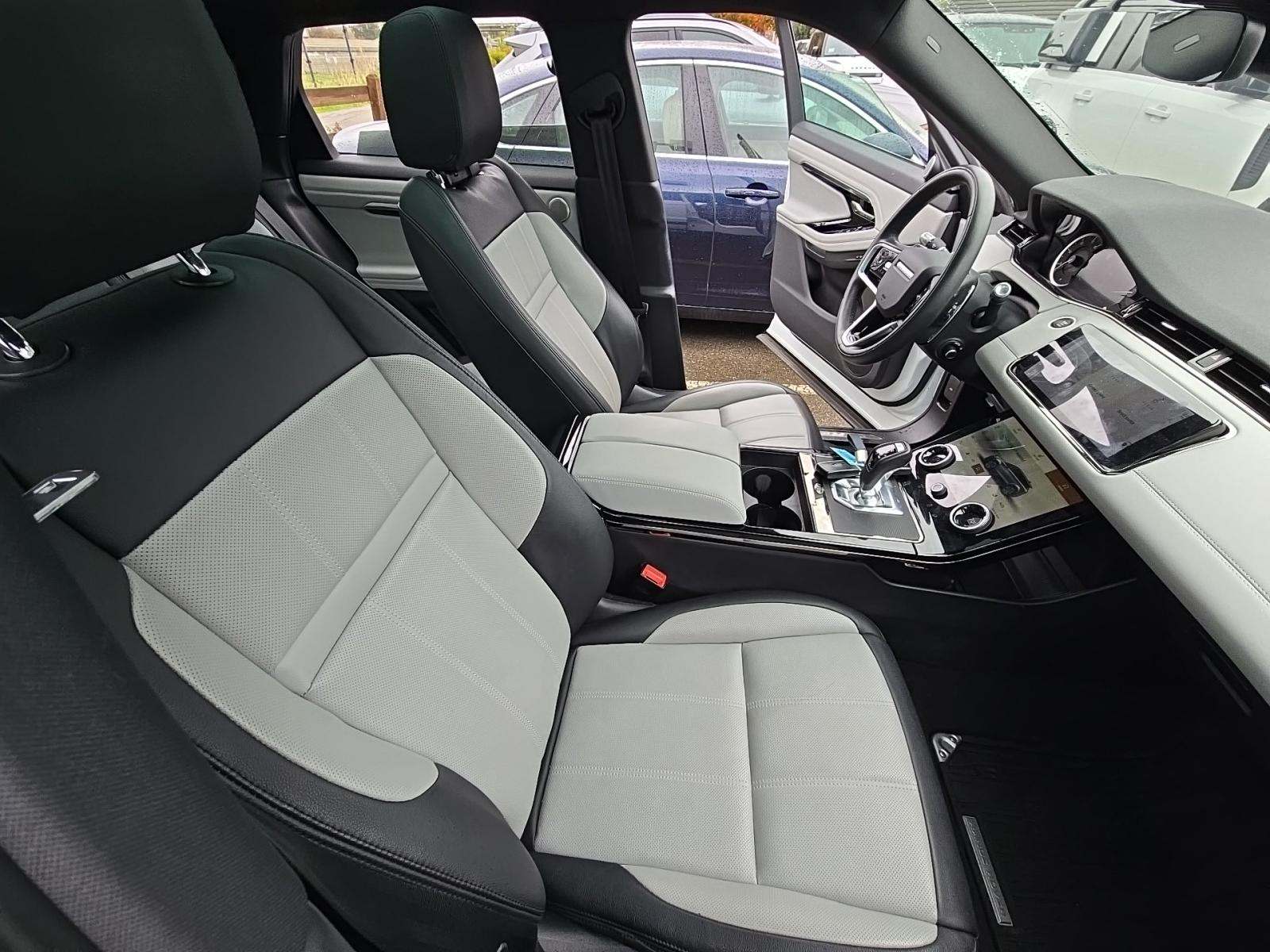 2022 Land Rover Range Rover Evoque R-Dynamic SE AWD