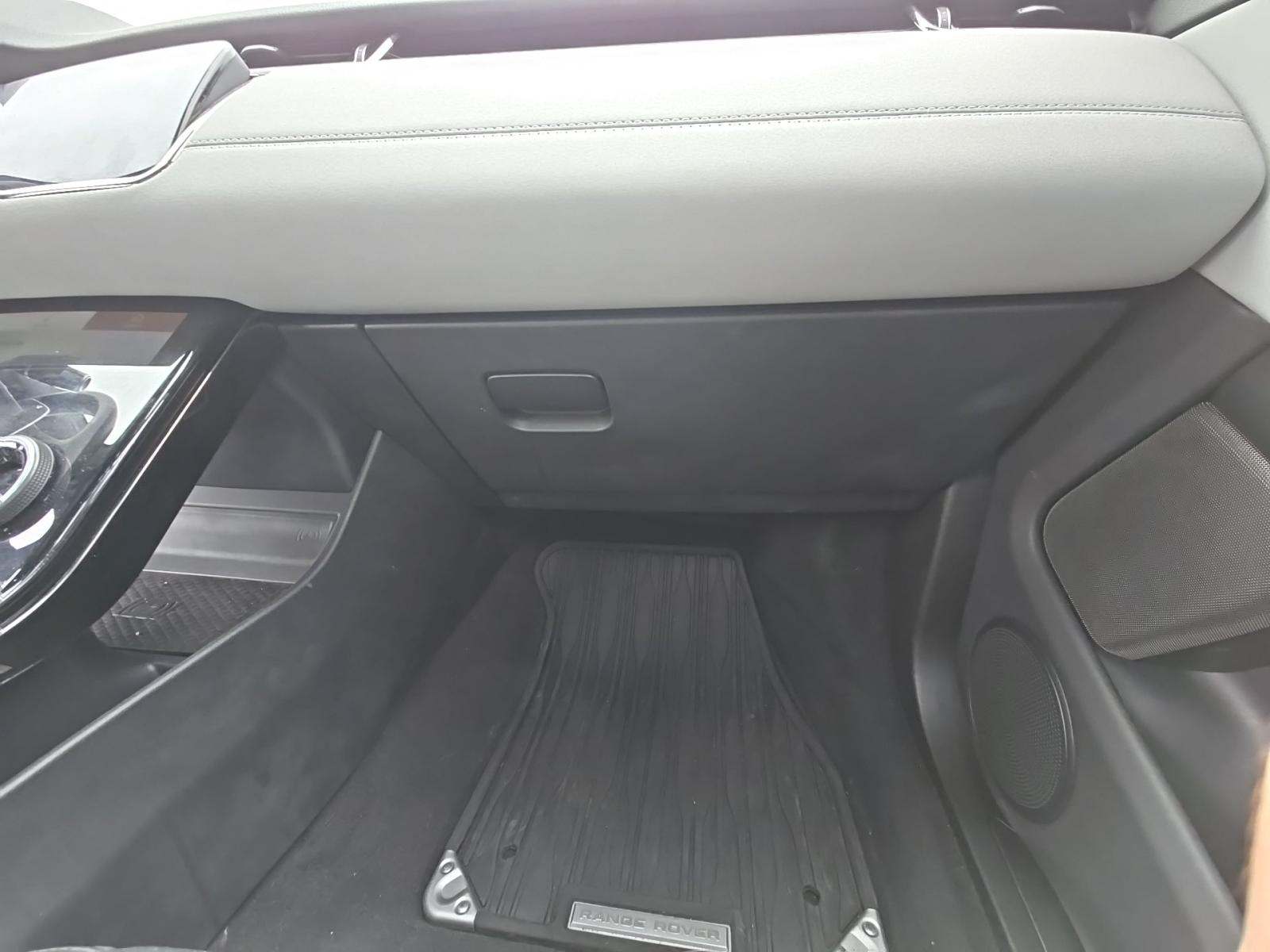 2022 Land Rover Range Rover Evoque R-Dynamic SE AWD