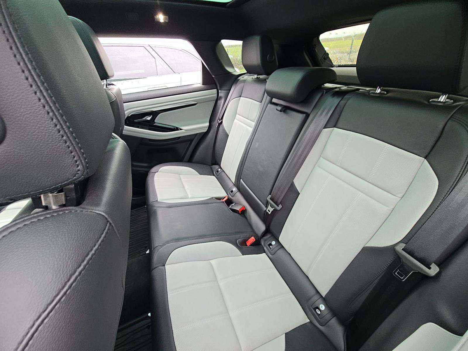 2022 Land Rover Range Rover Evoque R-Dynamic SE AWD