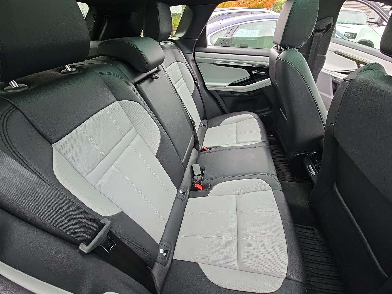 2022 Land Rover Range Rover Evoque R-Dynamic SE AWD