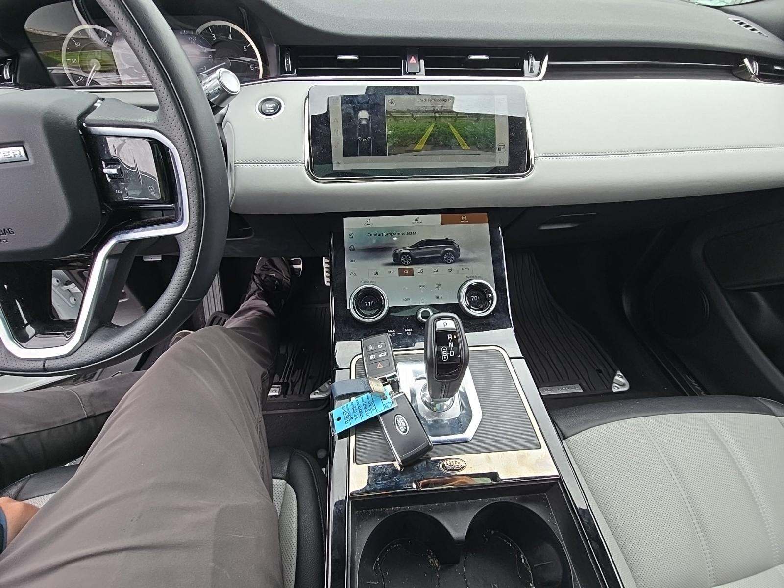 2022 Land Rover Range Rover Evoque R-Dynamic SE AWD