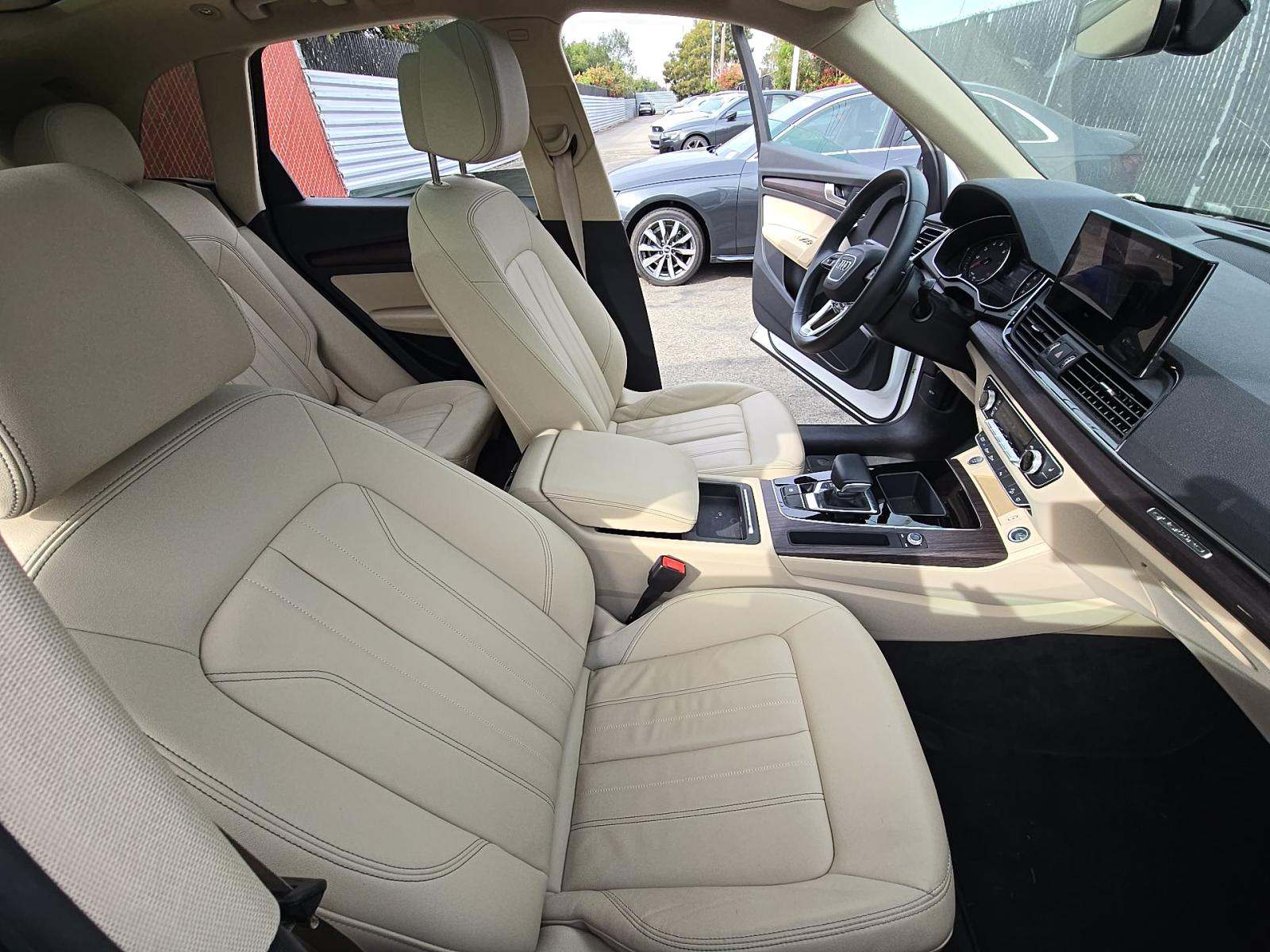 2022 Audi Q5 S line Premium AWD