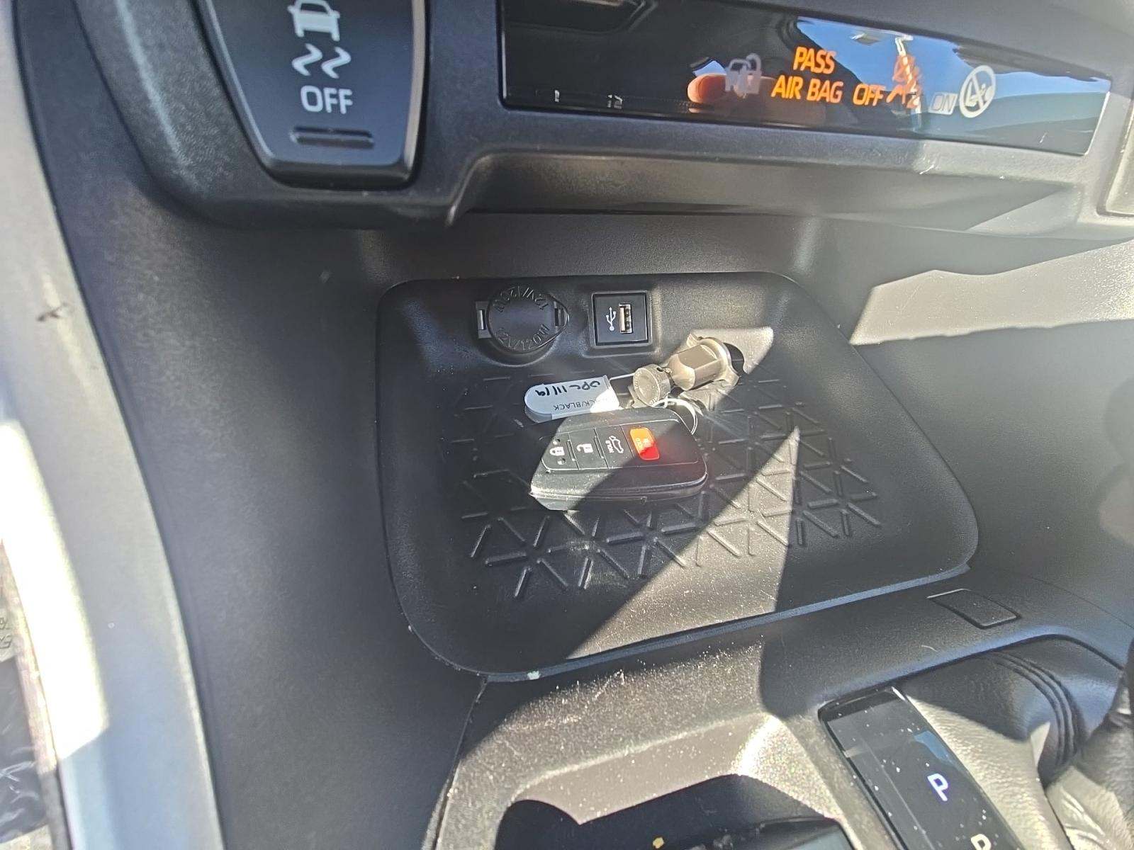 2023 Toyota RAV4 Hybrid XLE AWD