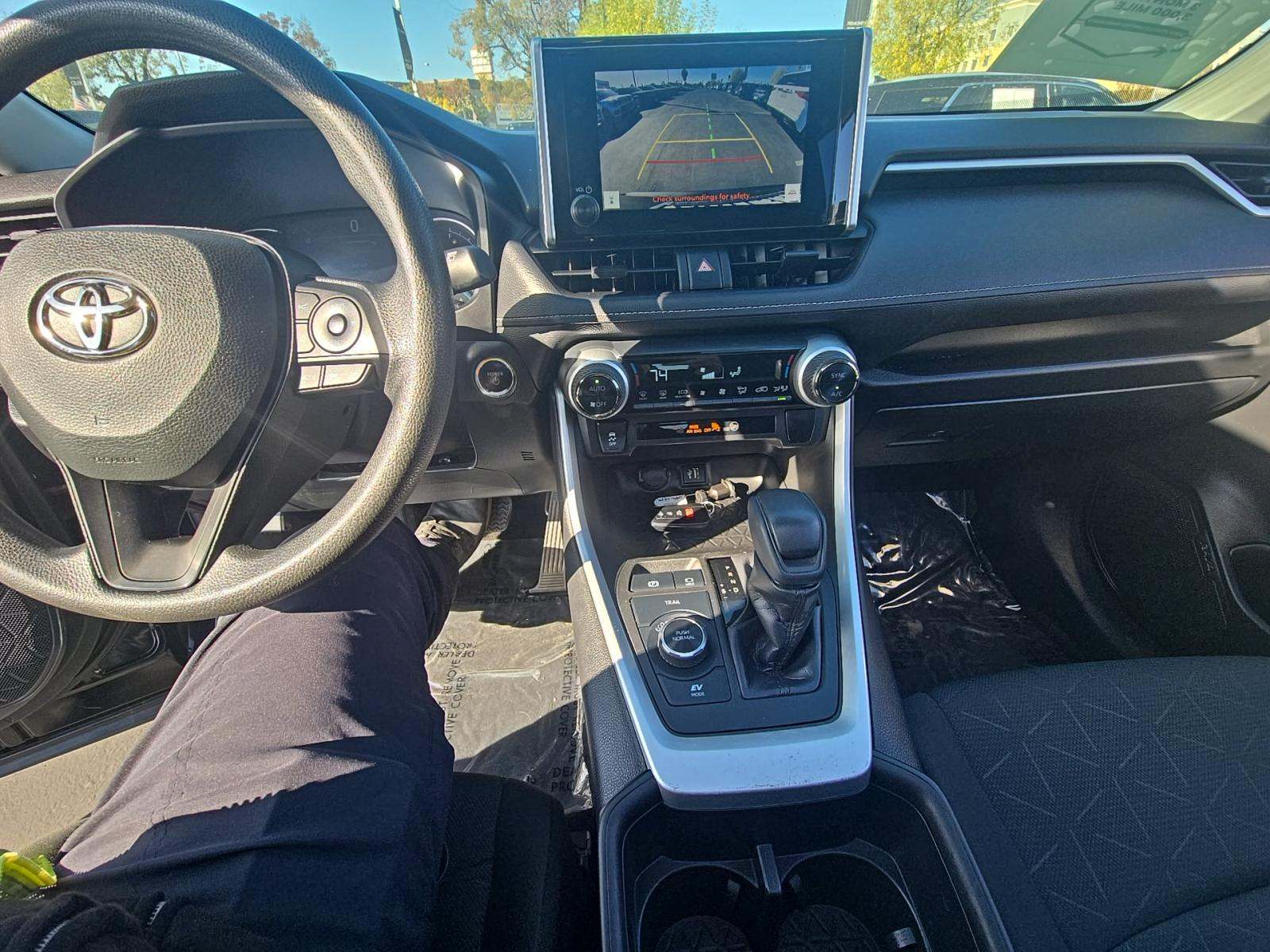 2023 Toyota RAV4 Hybrid XLE AWD