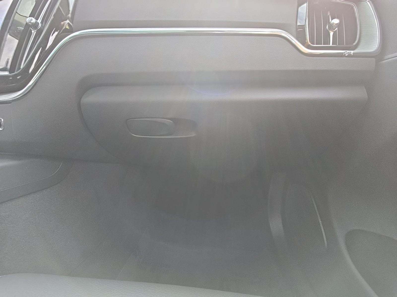 2025 Volvo XC60 B5 Plus AWD