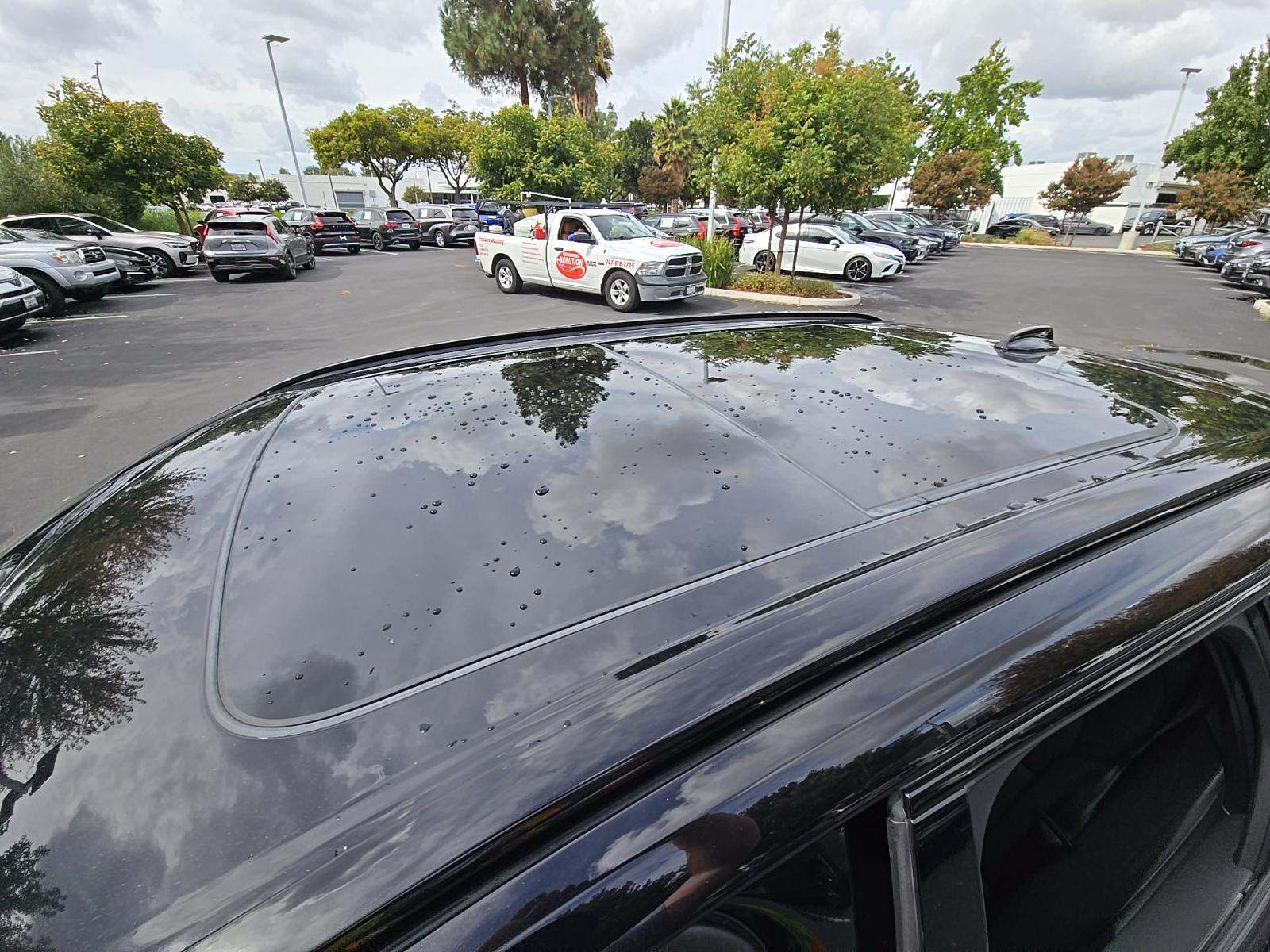 2025 Volvo XC60 B5 Plus AWD