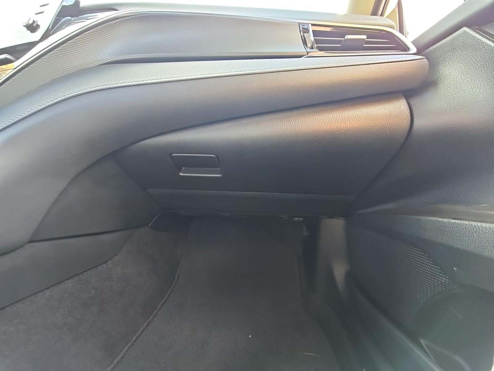 2024 Toyota Camry SE FWD