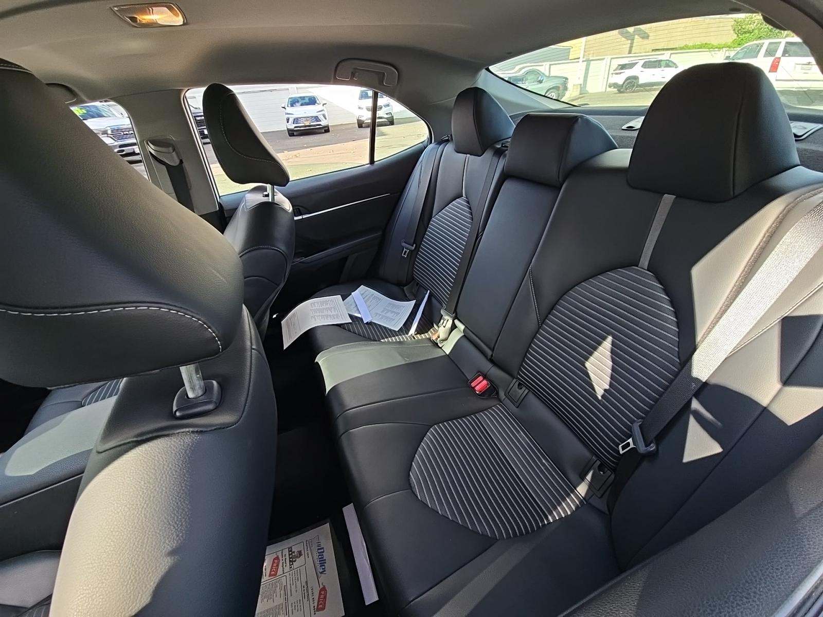 2024 Toyota Camry SE FWD