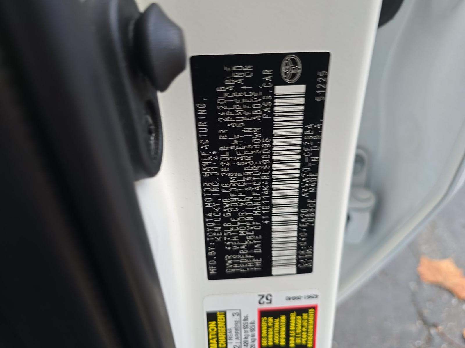 2024 Toyota Camry SE FWD