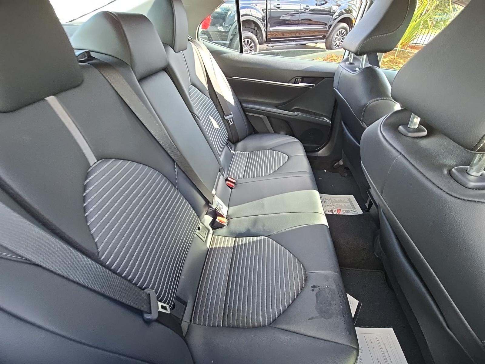 2024 Toyota Camry SE FWD