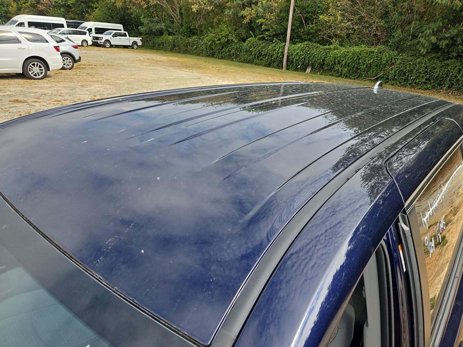 2024 Toyota Sienna LE FWD