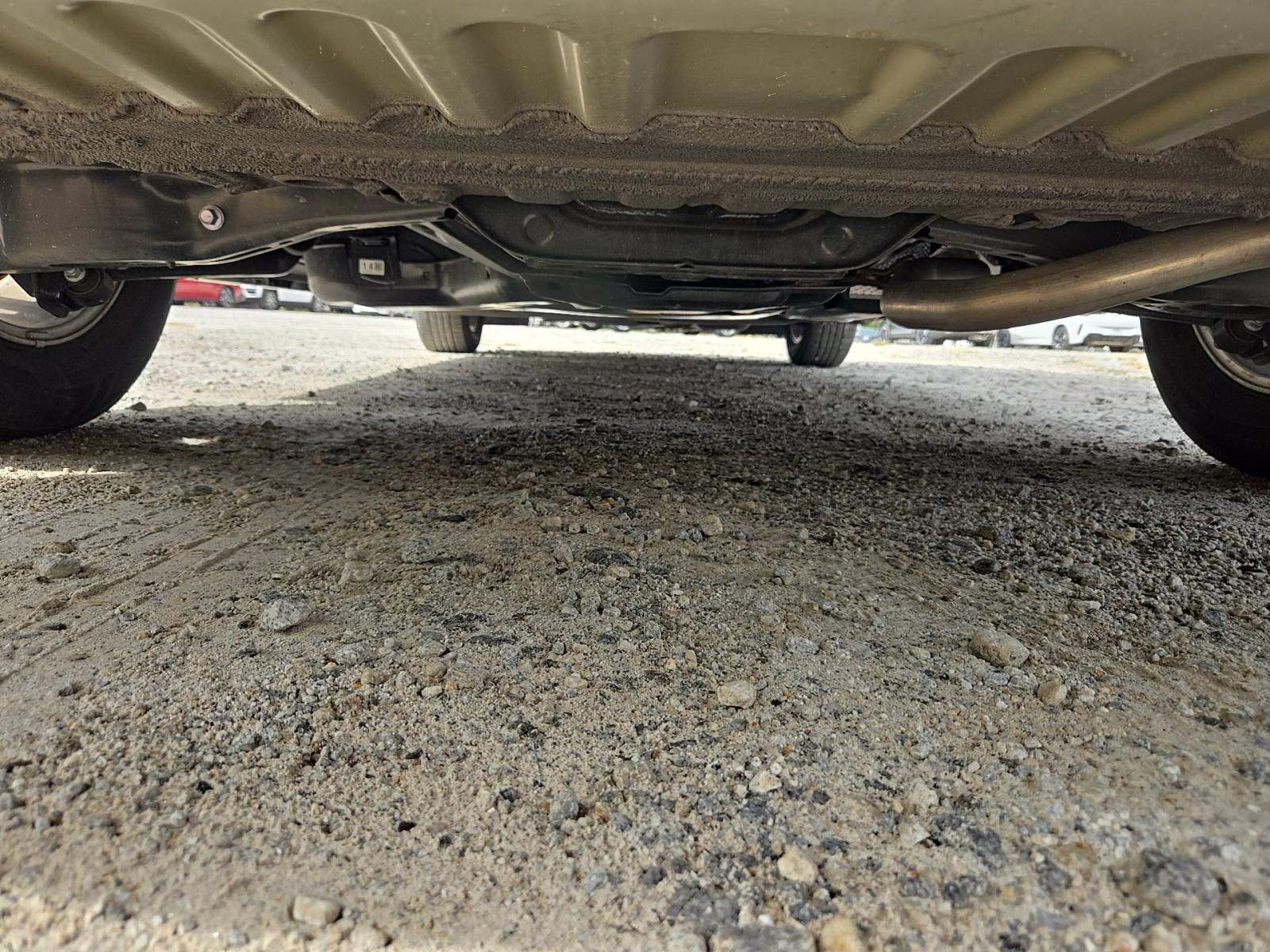 2024 Toyota Sienna LE FWD