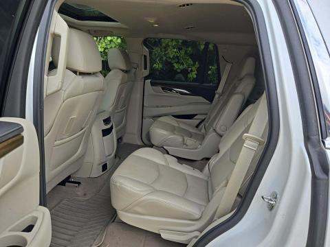 2019 Cadillac Escalade Luxury AWD