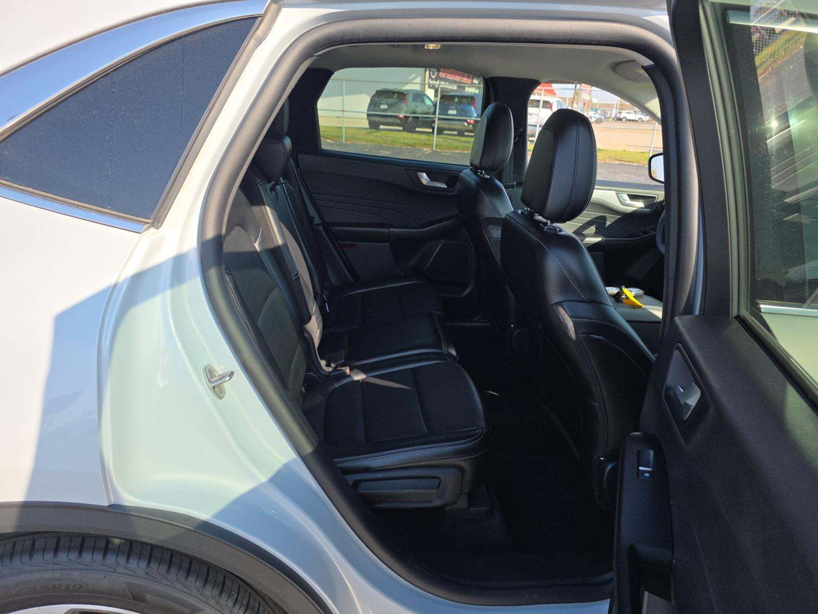 2025 Ford Escape Platinum AWD