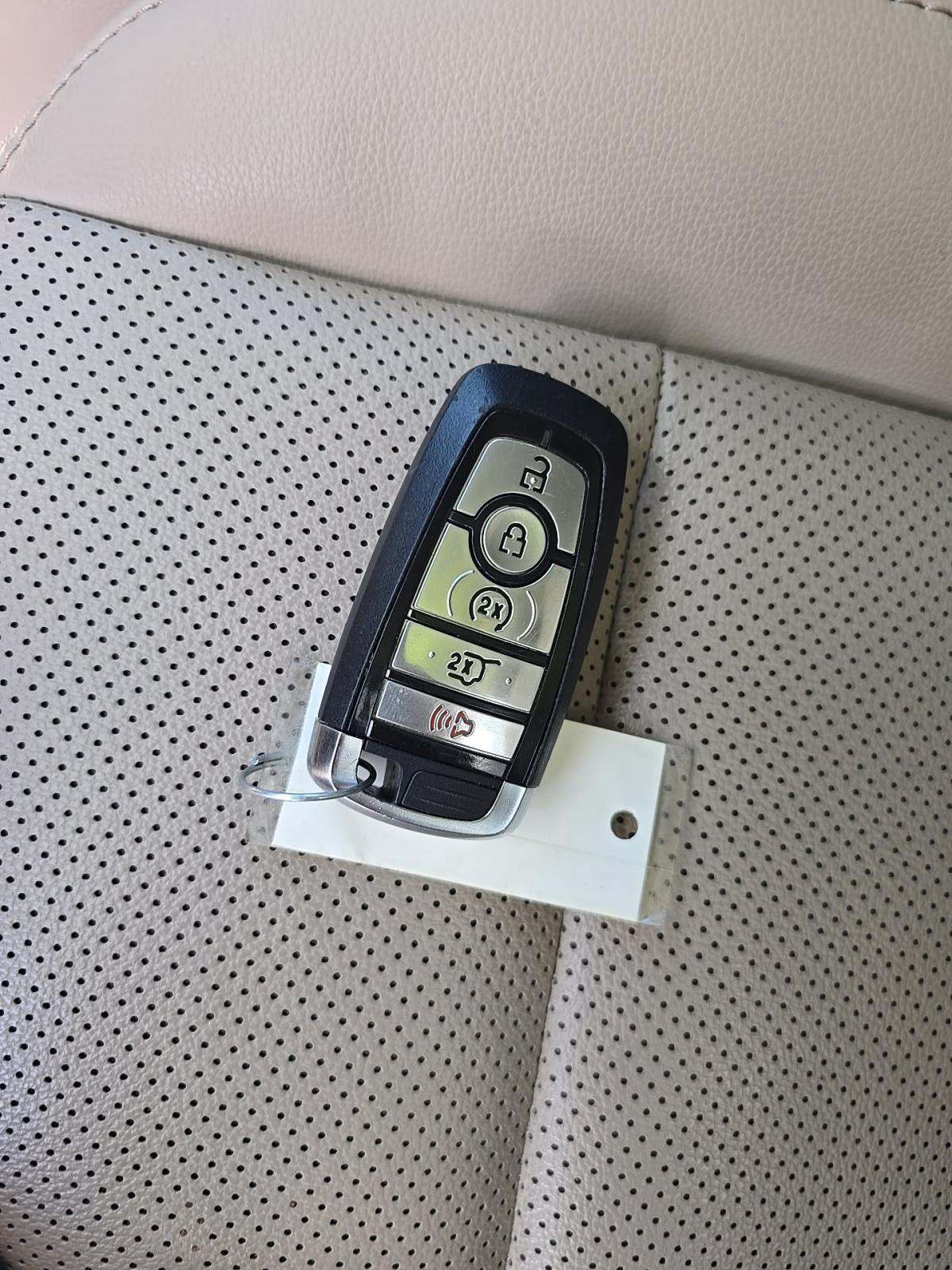 2022 Ford Escape SEL FWD