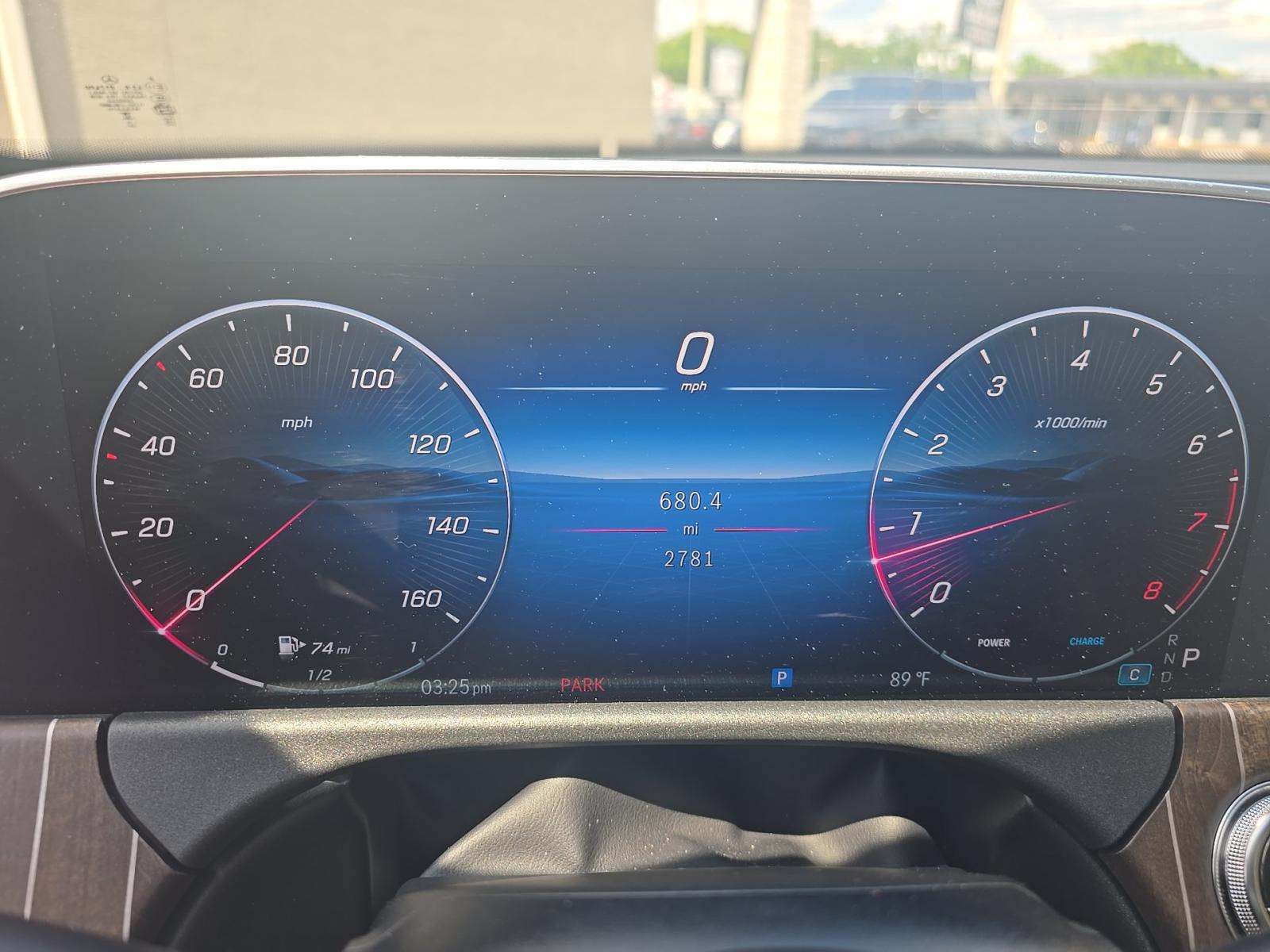 MERCEDES-BENZ E-CLASS - 9