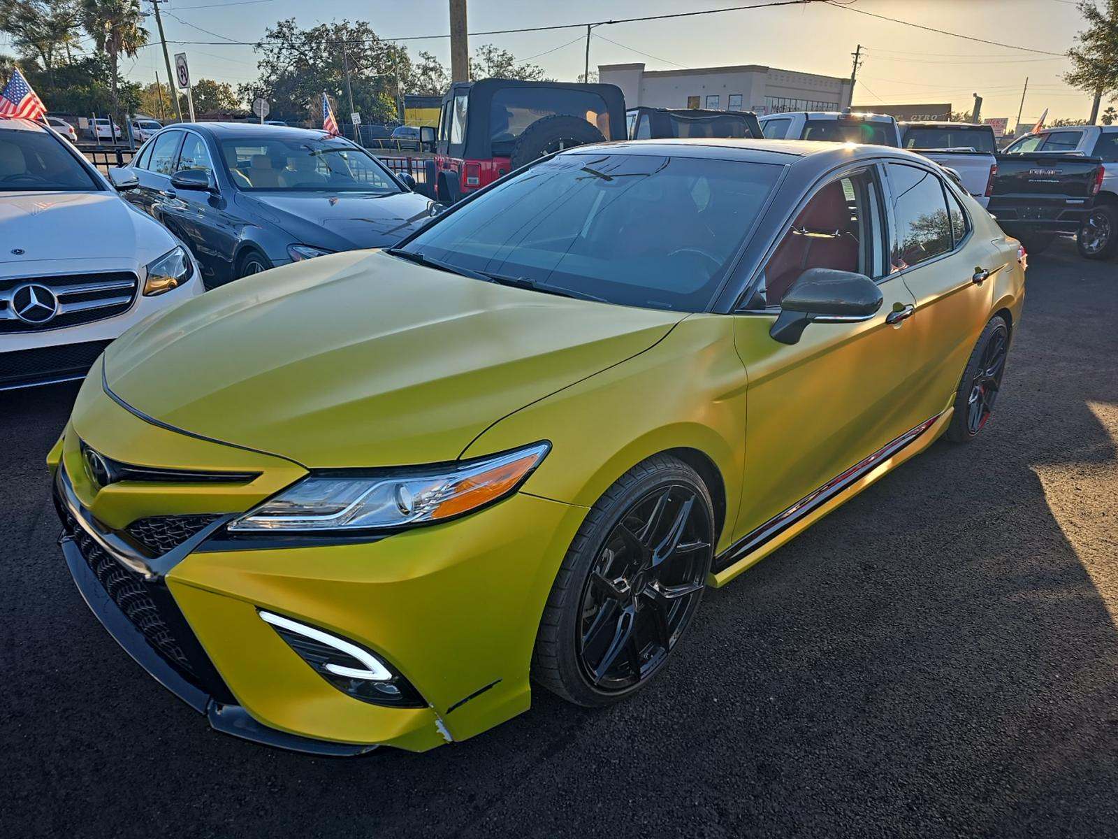 2020 Toyota Camry XSE FWD