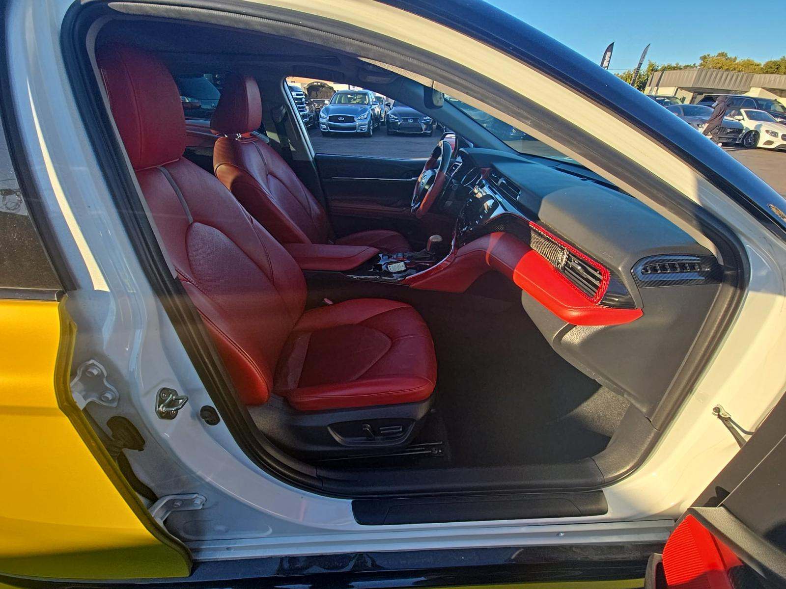 2020 Toyota Camry XSE FWD