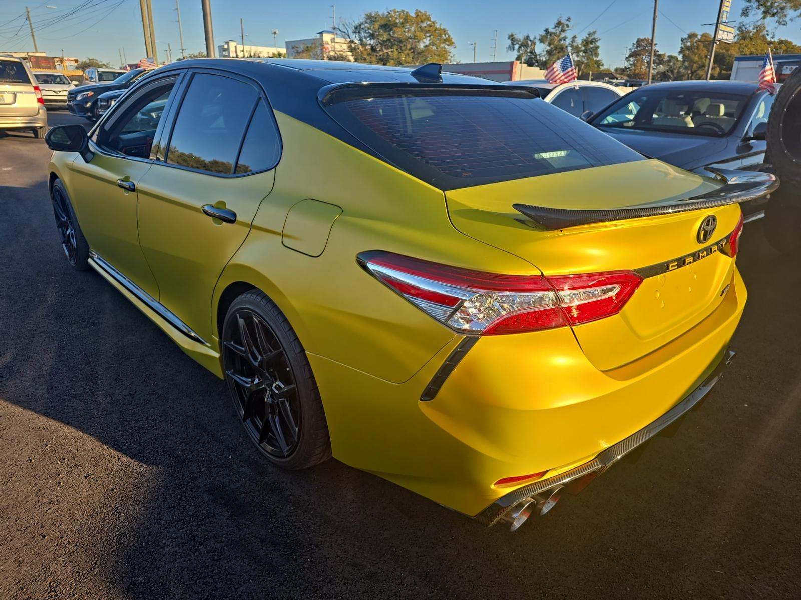 2020 Toyota Camry XSE FWD