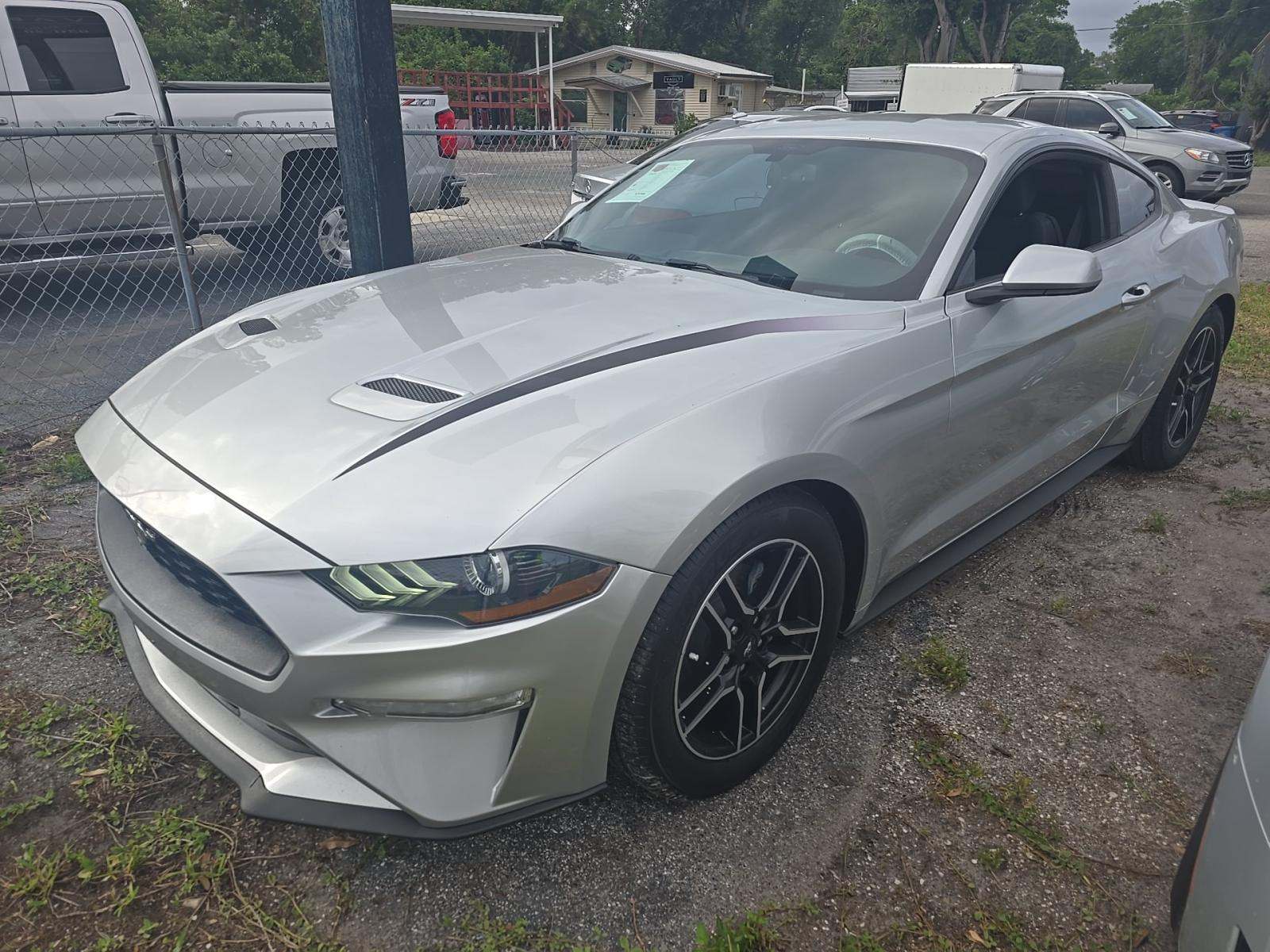 2019 Ford Mustang EcoBoost RWD