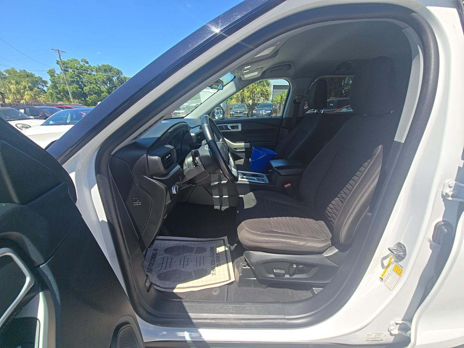 FORD EXPLORER - 6