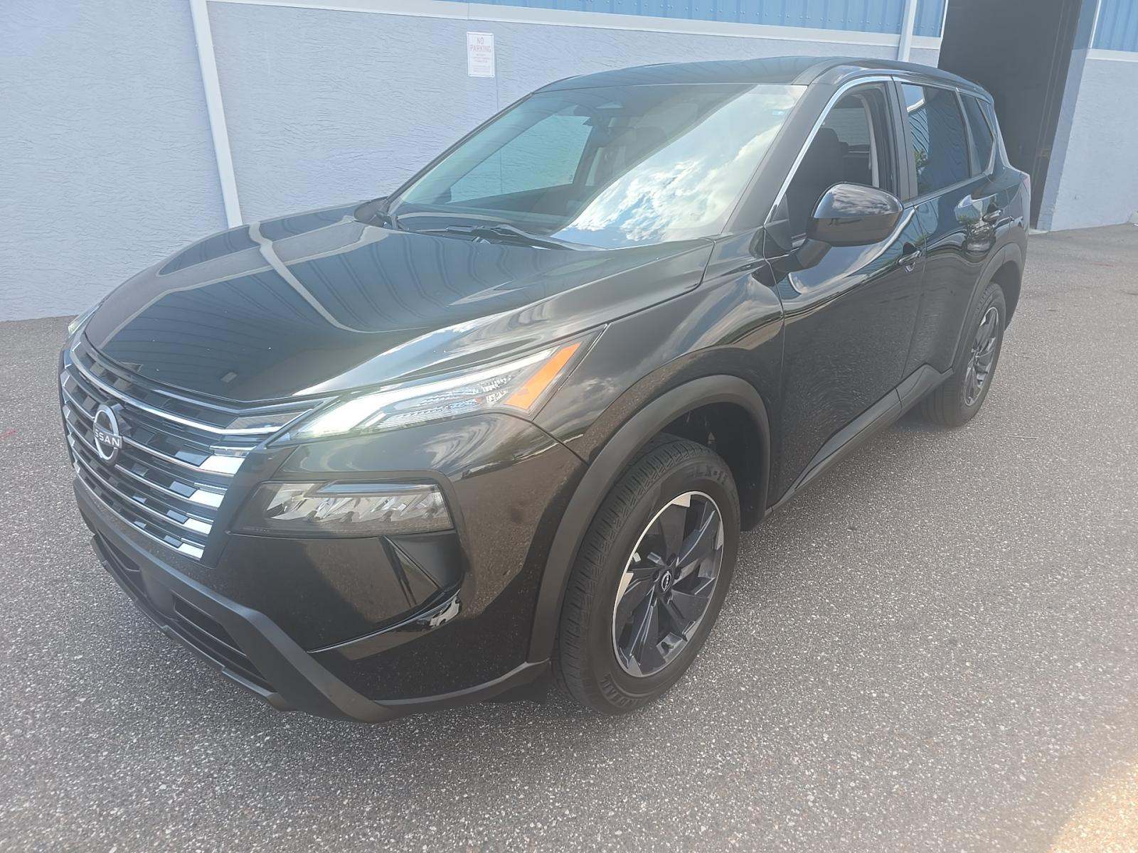 2024 Nissan Rogue SV FWD