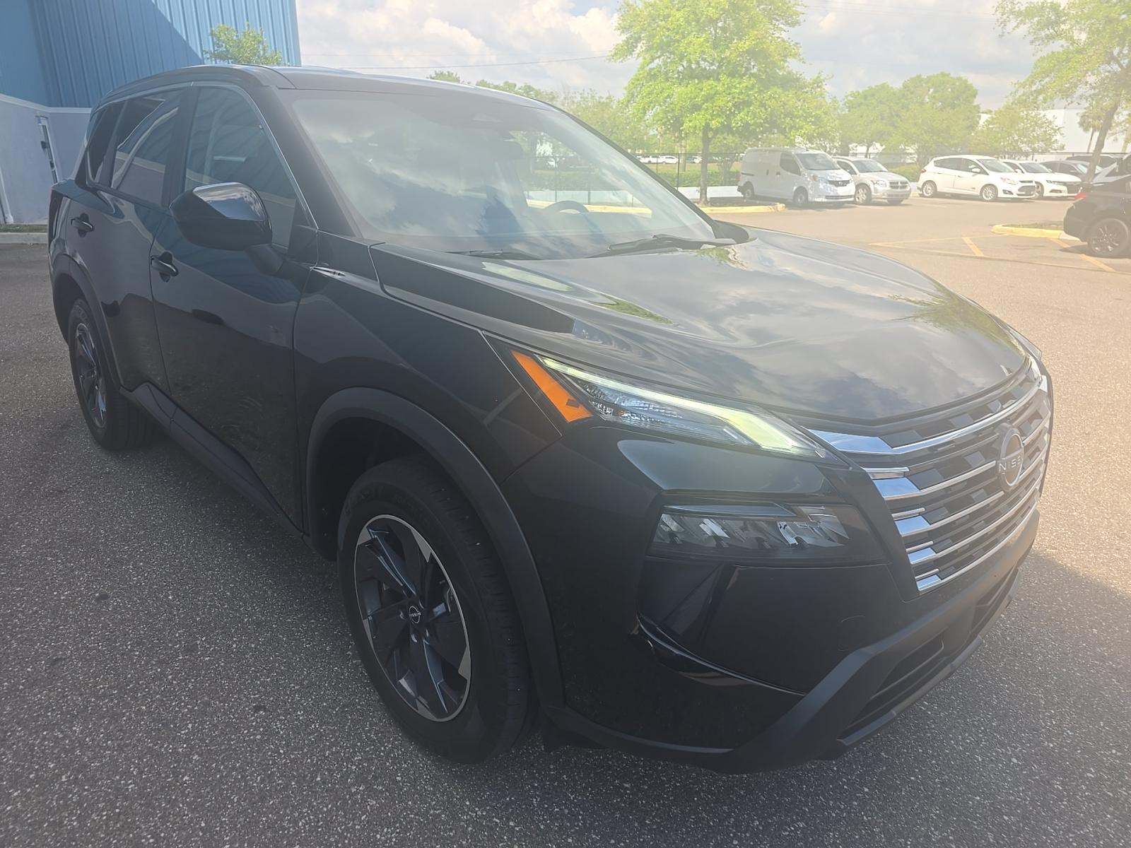 2024 Nissan Rogue SV FWD