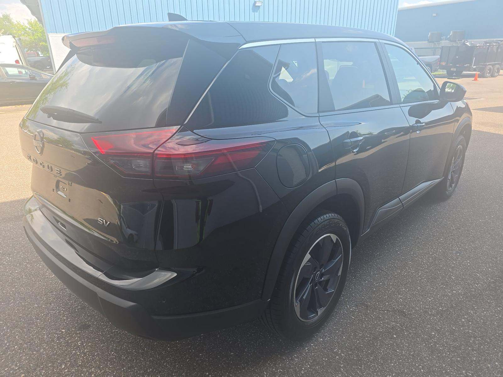 2024 Nissan Rogue SV FWD