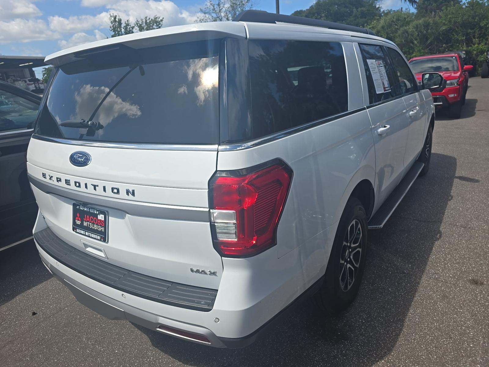 FORD EXPEDITION MAX - 3