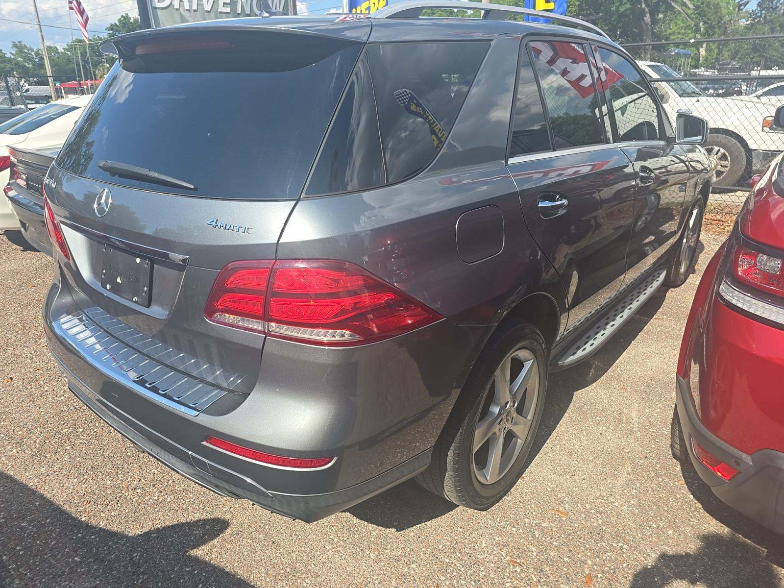 MERCEDES-BENZ GLE-CLASS - 3