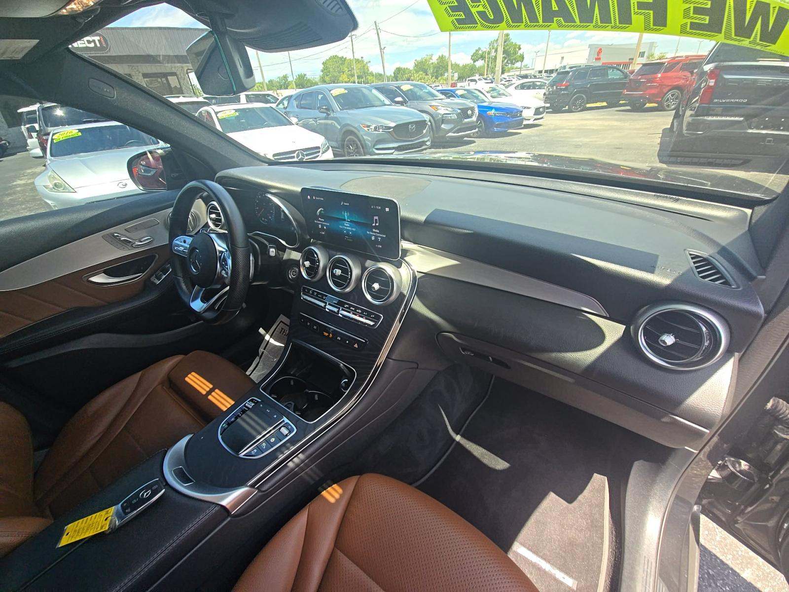 2021 Mercedes-Benz GLC GLC 300 AWD