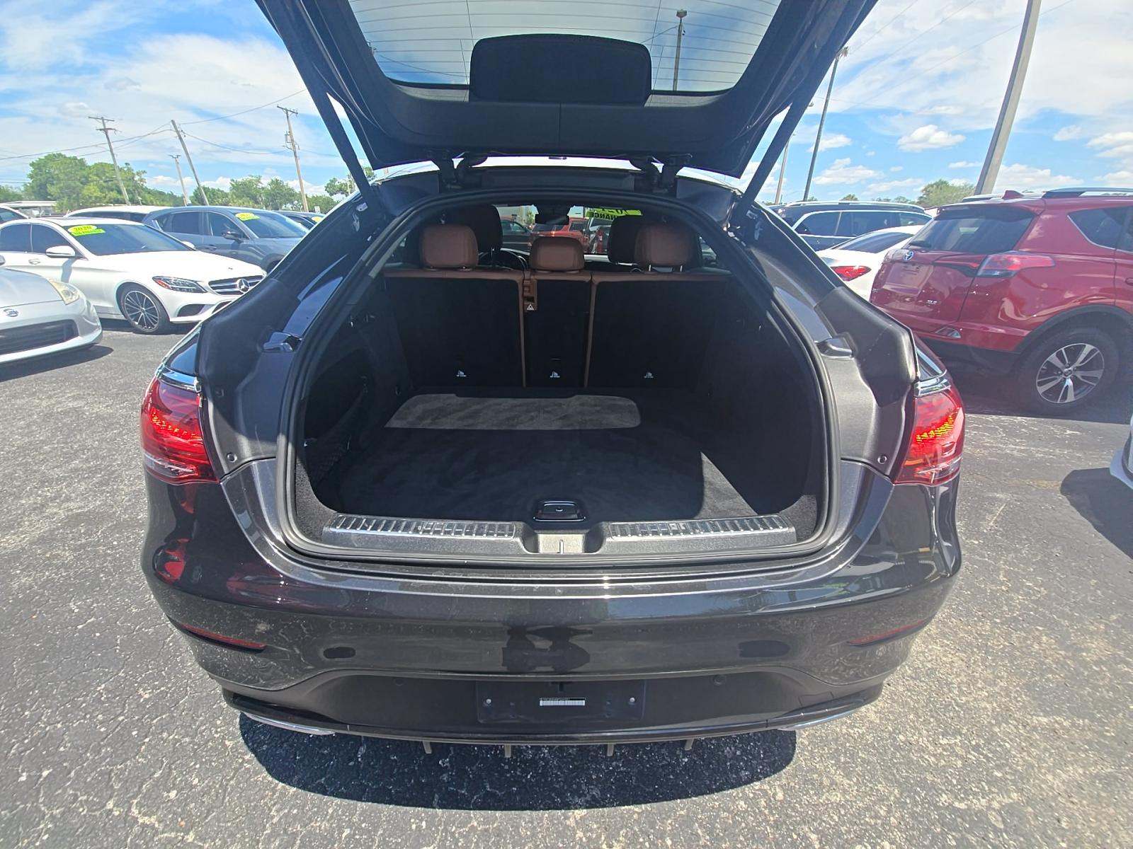 2021 Mercedes-Benz GLC GLC 300 AWD