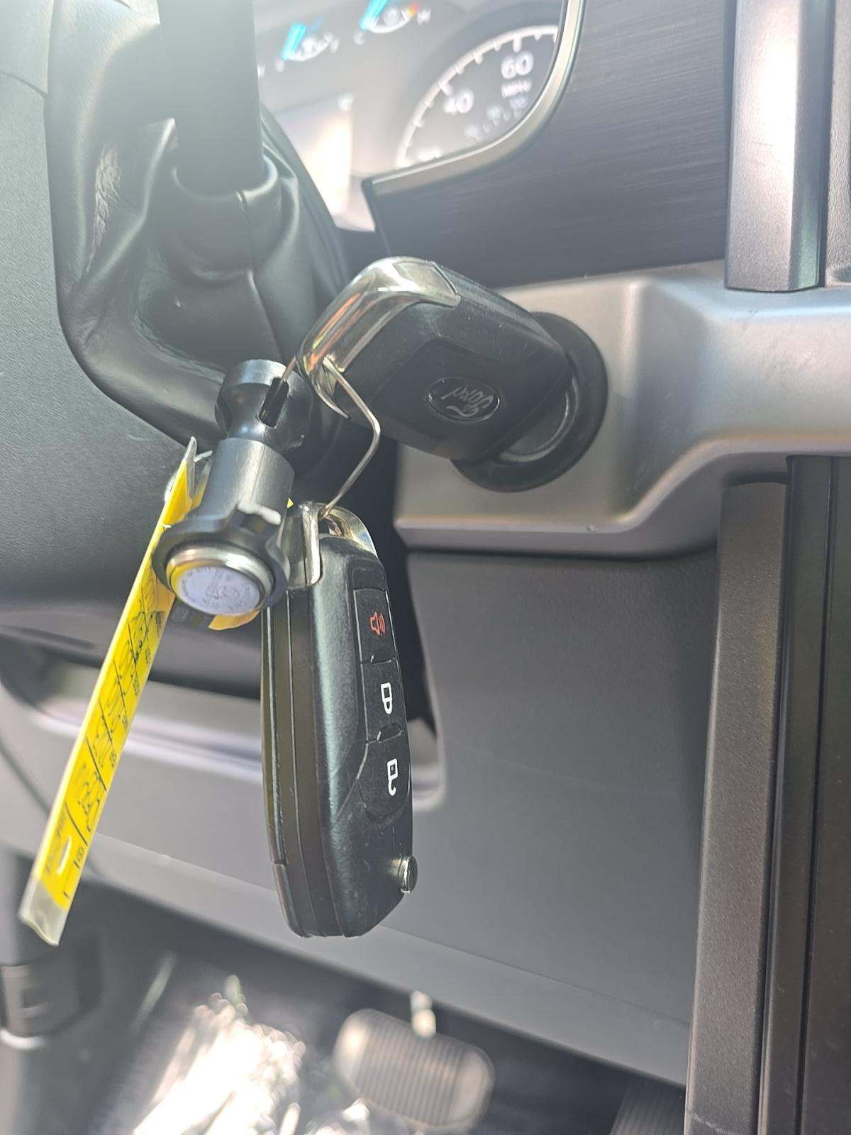 FORD F-150 - 8