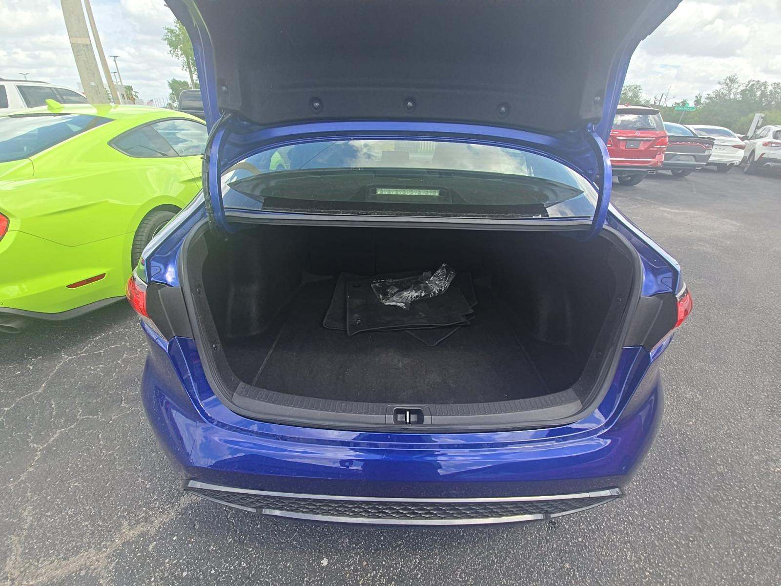 2021 Toyota Corolla SE FWD