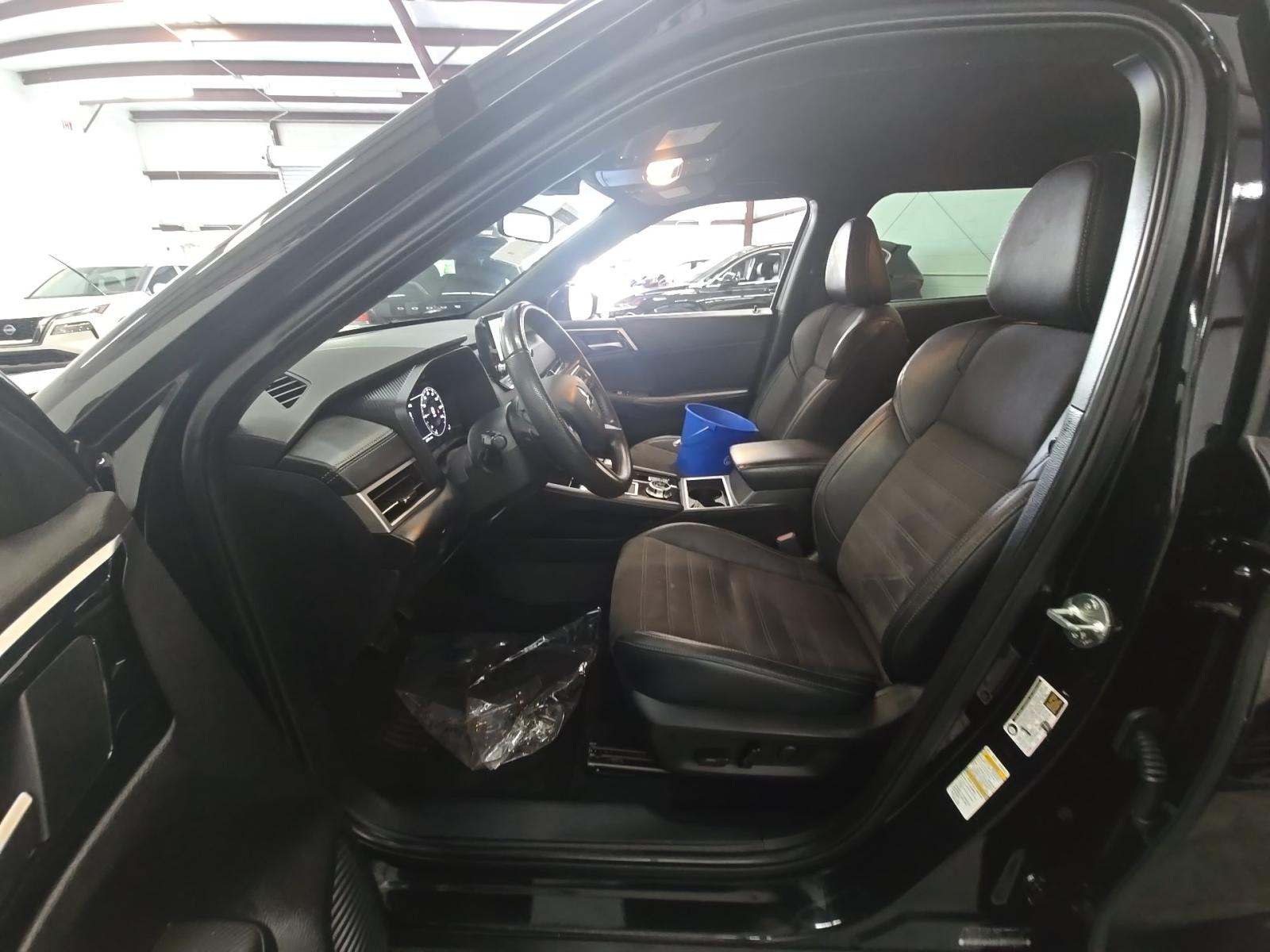 2023 Mitsubishi Outlander SE FWD