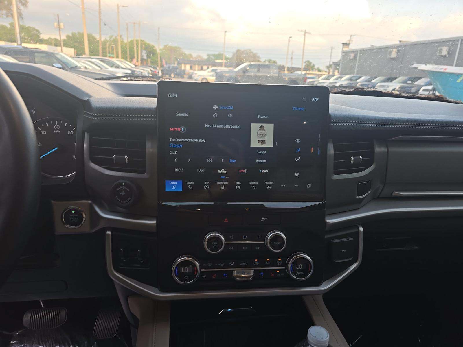FORD EXPEDITION - 10