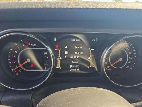 JEEP UNLIMITED SAHARA - 9