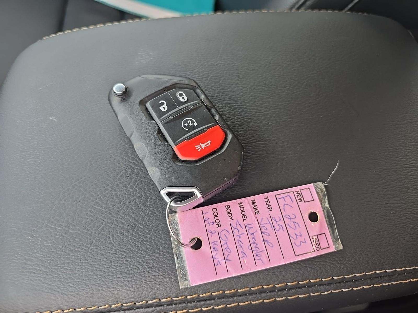 2025 Jeep Wrangler Sahara AWD