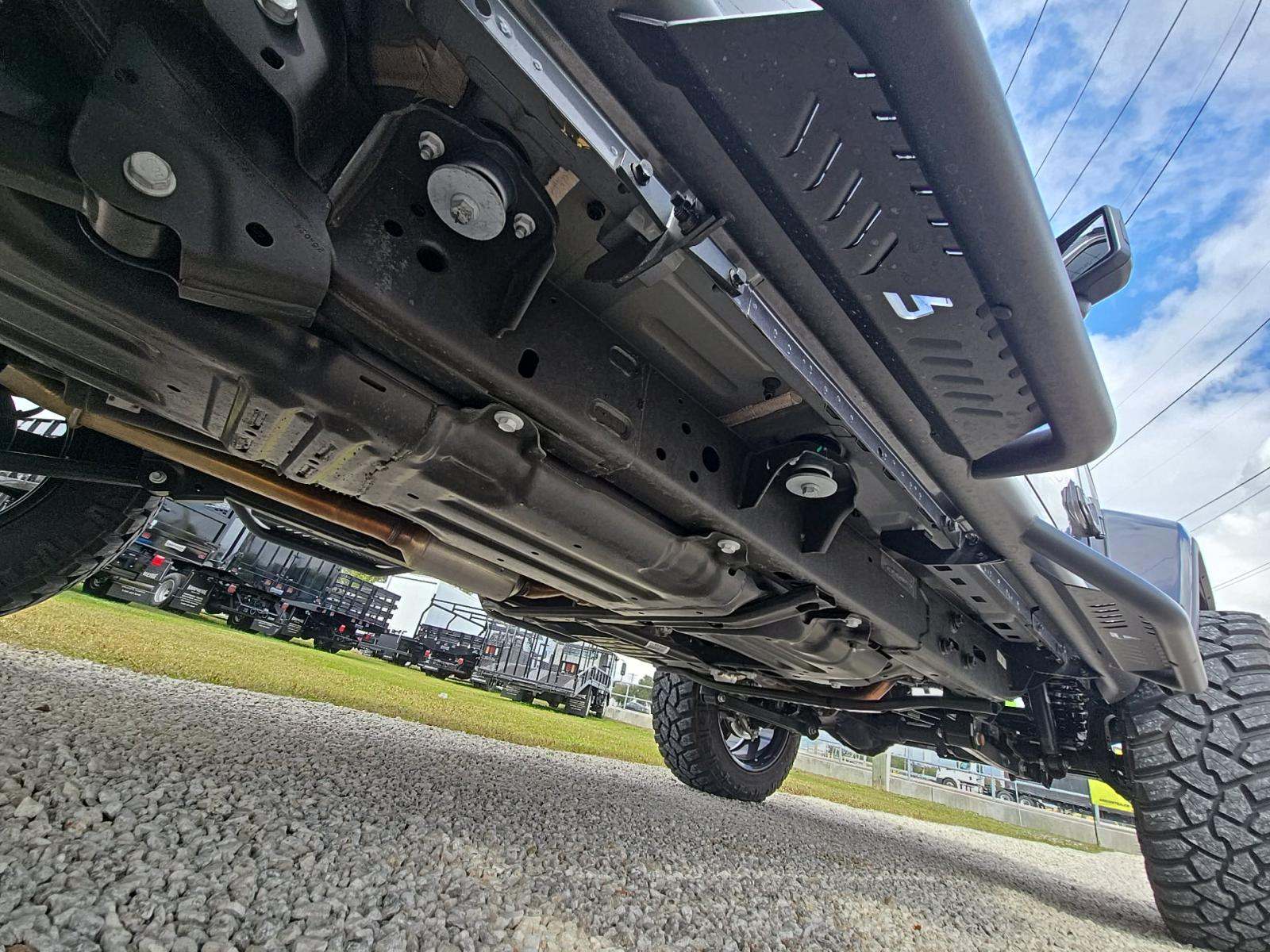 2025 Jeep Wrangler Sahara AWD